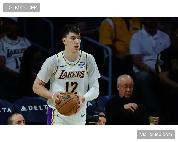 湖人四天三赛体能面临考验 核心球员状态起伏明显